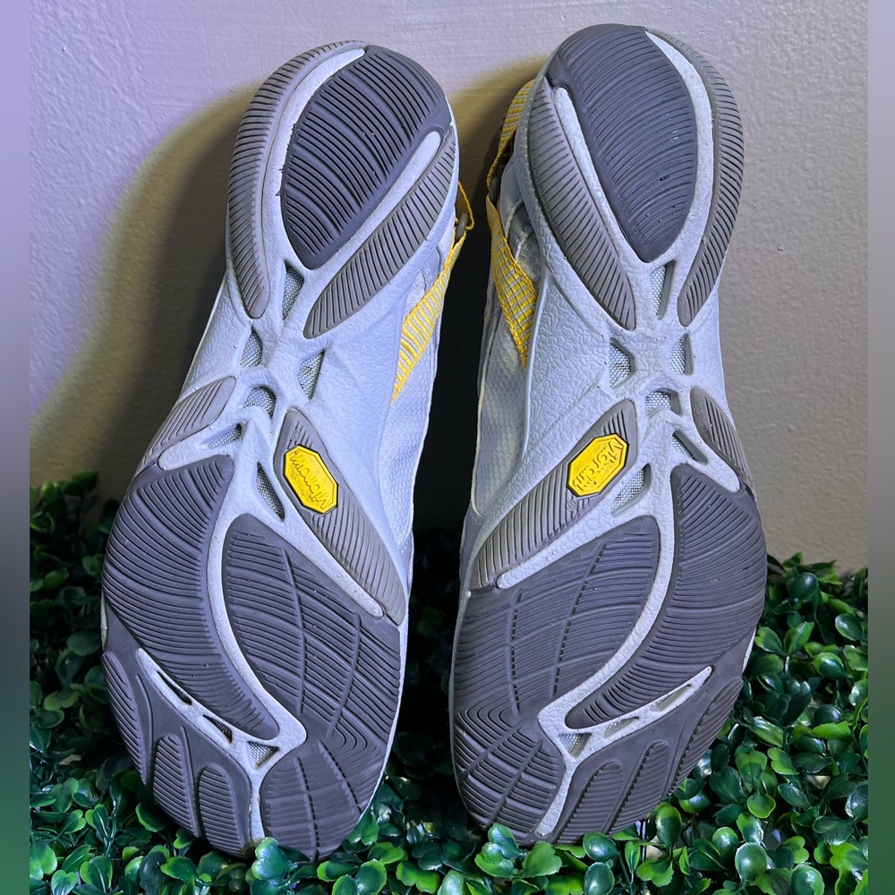 🔥 MERRELL  SWIFT GLOVE WATERPROOF SHOES SNEAKERS WOMENS SIZE 7 - Picture 7 of 9